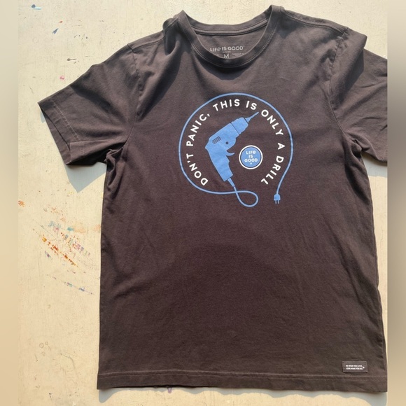 Men's Life is Good T-Shirt Black Crusher Drill M Man Cave Calm Dad Classic City - Picture 3 of 12